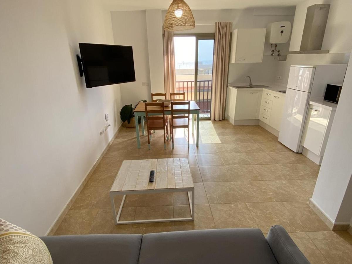 Vivienda Vacacional Sur De Europa B 3 3 La Restinga Eksteriør billede